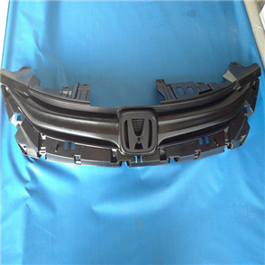 高光汽車(chē)保險(xiǎn)杠